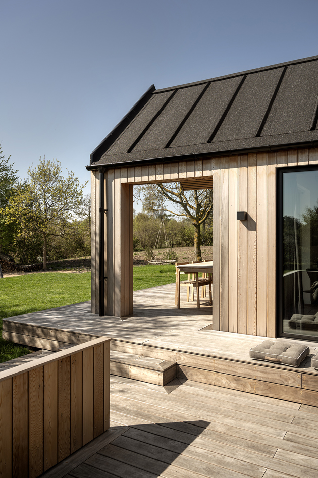 Abodo Terrasse Ceder Facade Sommerhus Aarhus (8)