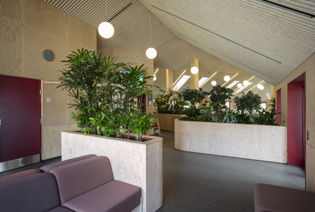 L1000714.jpg